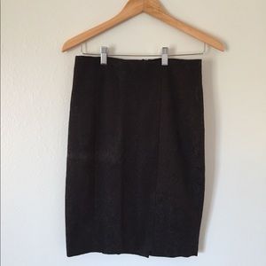 Black jacquard pencil skirt